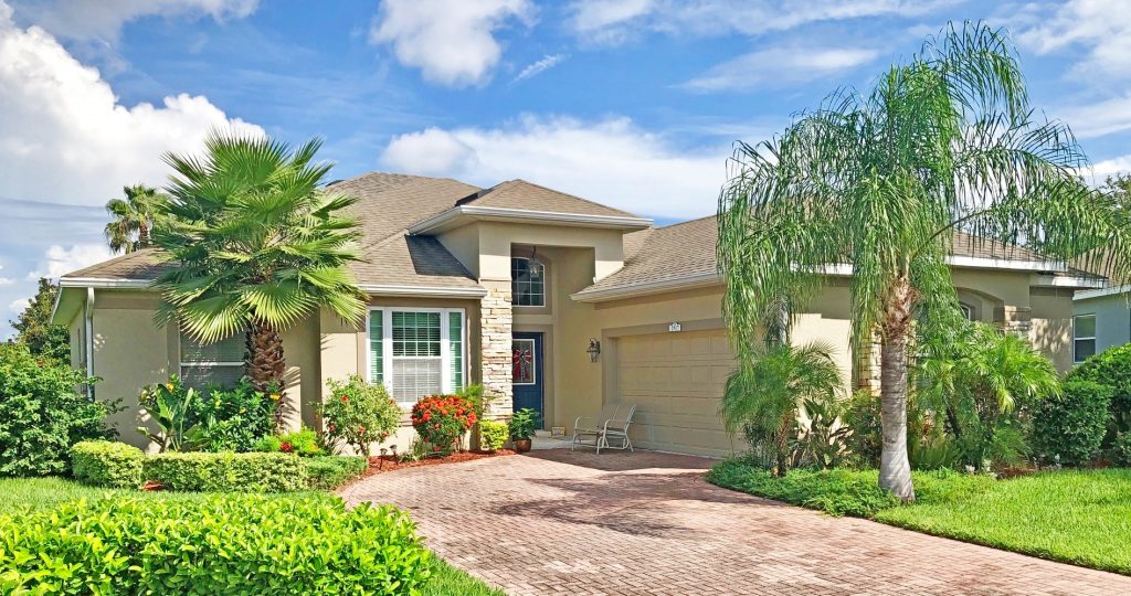 Home for Sale in Traditions at Ruby Lake, Winter Haven, Florida 33884